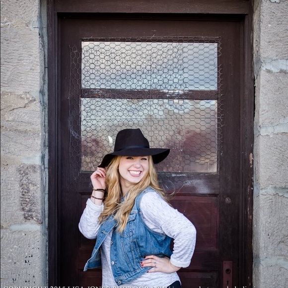 Old Navy Denim Vest - Picture 7 of 7